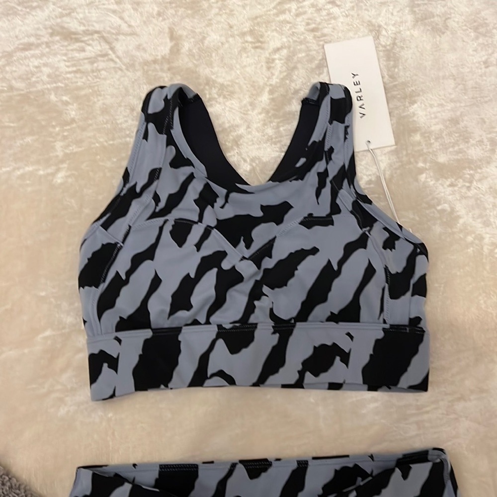 Varley brand workout set. Super soft never worn! Top still has tags on it.